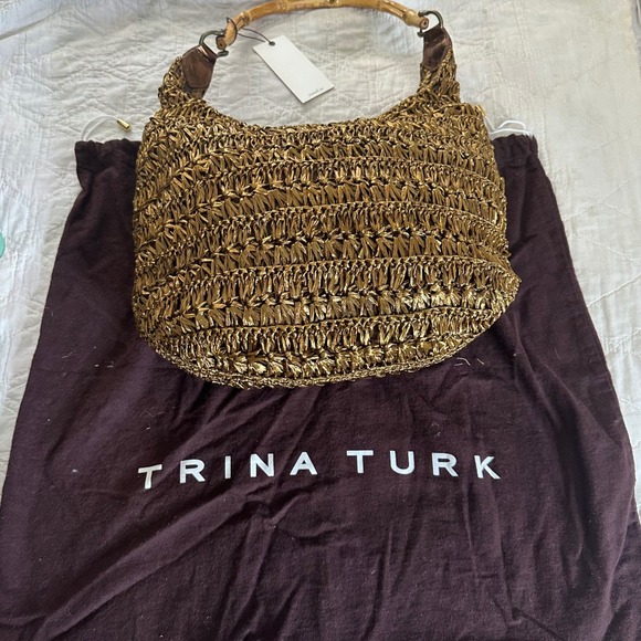 Trina Turk Metallic Gold Woven Straw Hobo Slouchy Shoulder Bag Bamboo Handle NWT - Picture 2 of 6